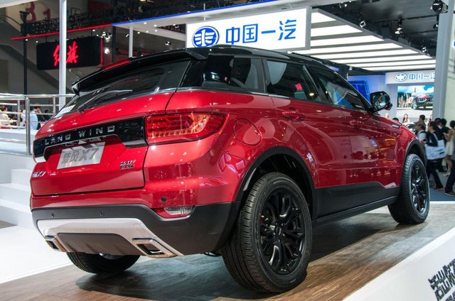 Range Rover Evoque &quot;Tau nhai&quot; gia 420 trieu chay hang-Hinh-12